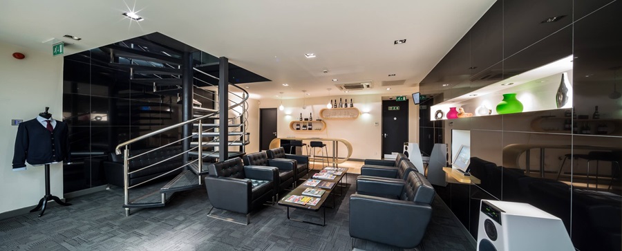 stratstone of mayfair jaguar