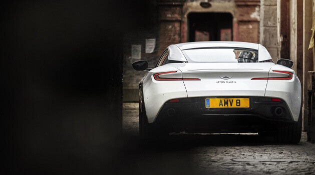 aston martin db11 v8