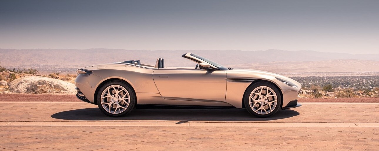 aston martin db11 volante v8