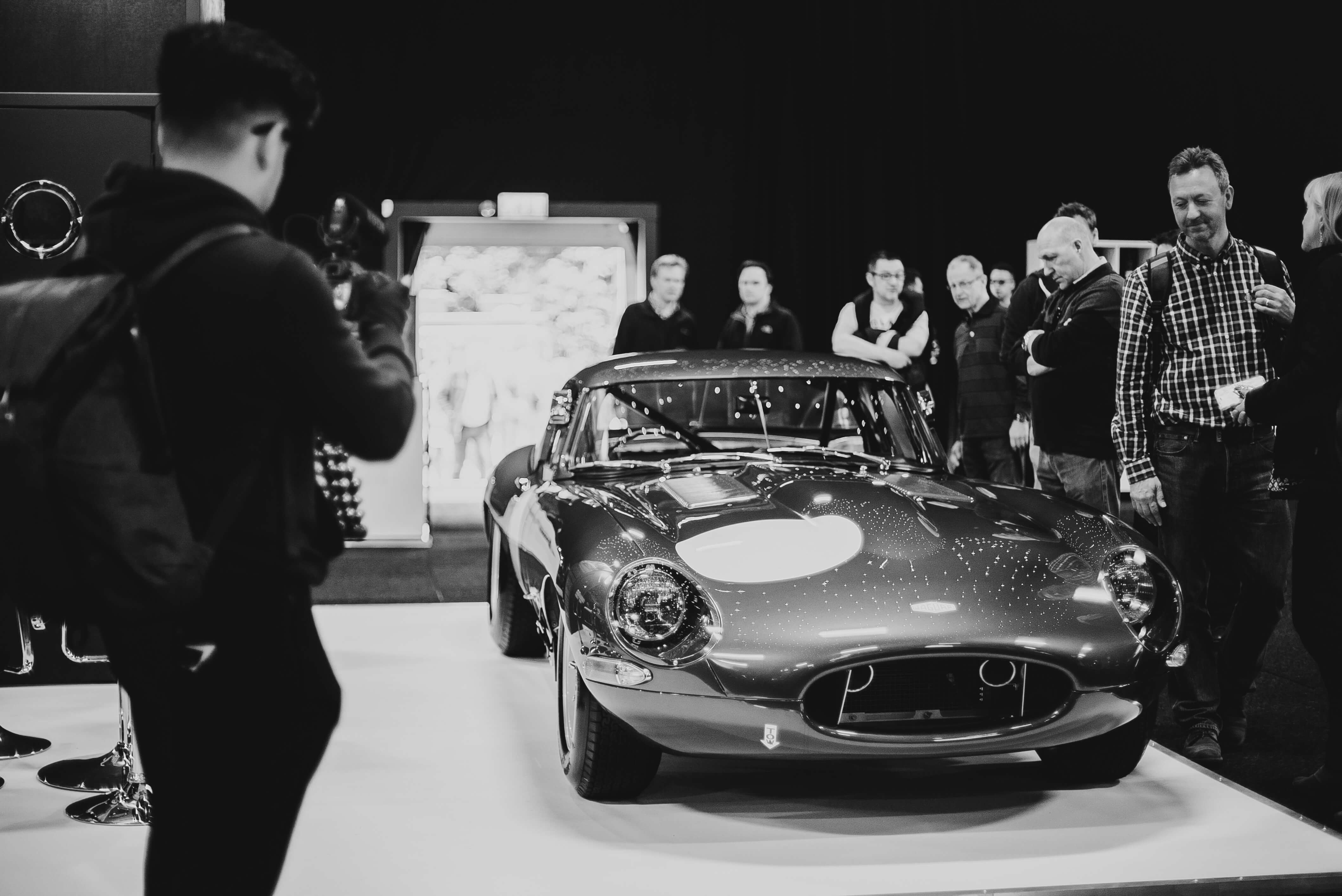 jaguar e-type