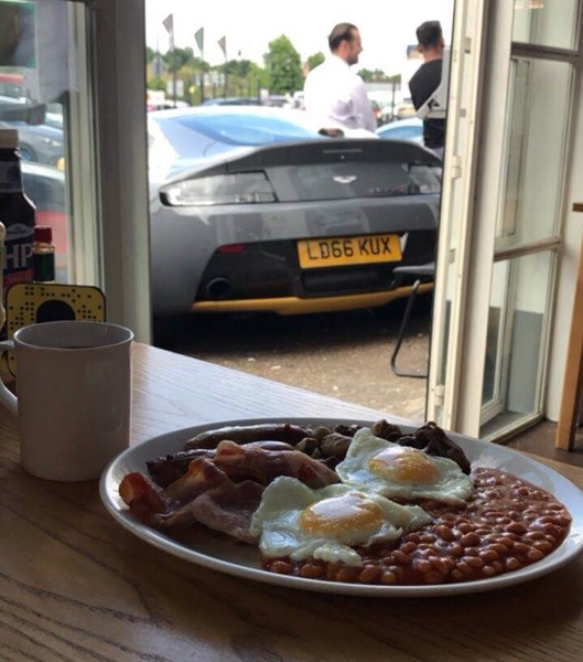supercar saturday at ace cafe london