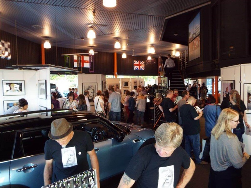 stratstone mini celebrated david bowie life