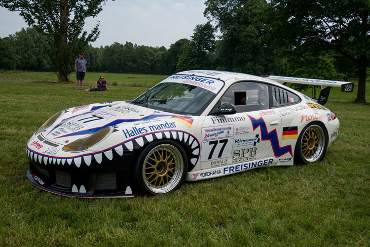 porsche 996 cup car