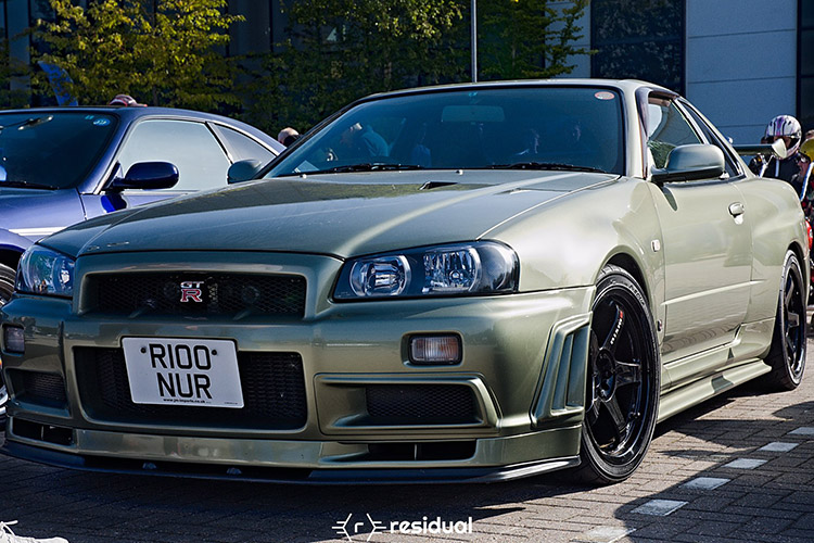 nissan skyline r34