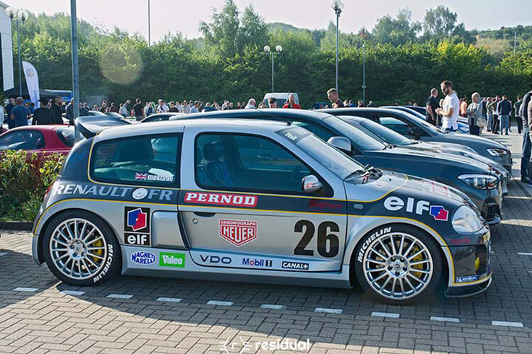 clio cup v6