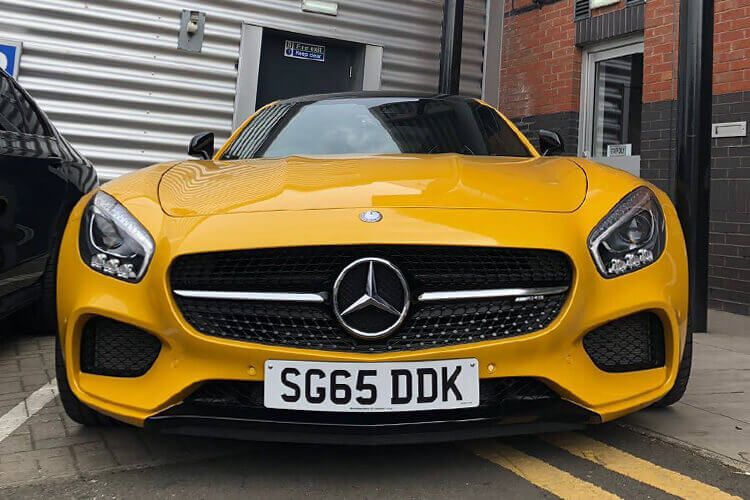 mercedes-benz amg gt-r