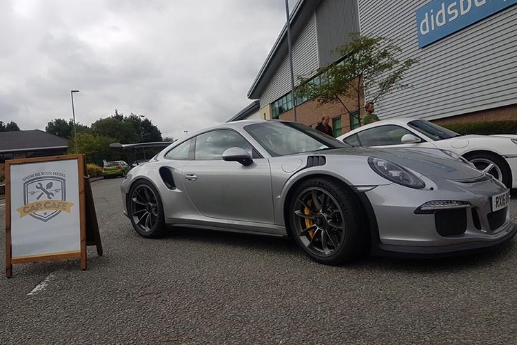 Porsche 991 GT3 RS at Car Cafe