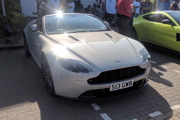 aston martin vantage