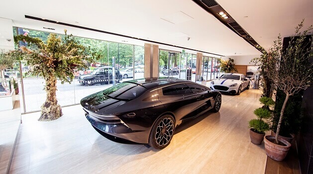 stratstone of mayfair aston martin