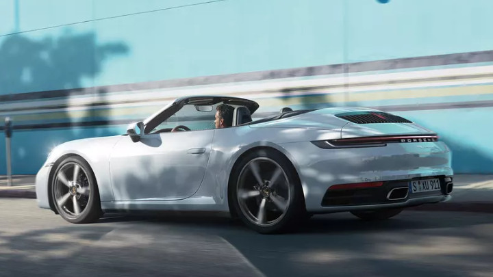 Porsche 911 Cabriolet, Rear, Driving
