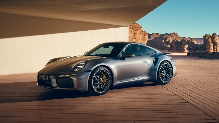 Porsche 911 GT3 RS grey