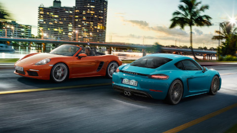 Porsche 71 Range, Driving