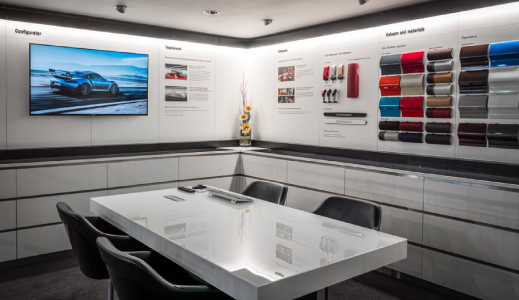 Porsche Configuration Lounge.