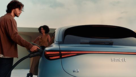 Silver smart #3 Charging