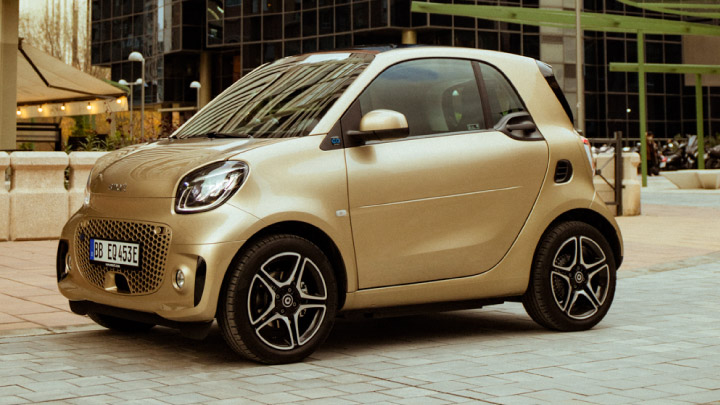 new smart eq fortwo on the road