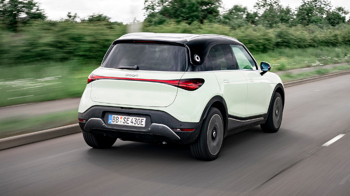 White smart #1 Exterior Rear Driving