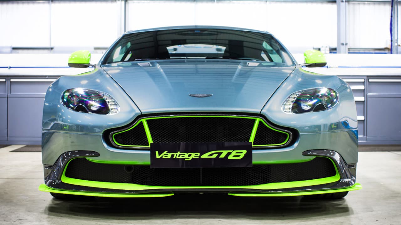Aston Martin Vantage GT8