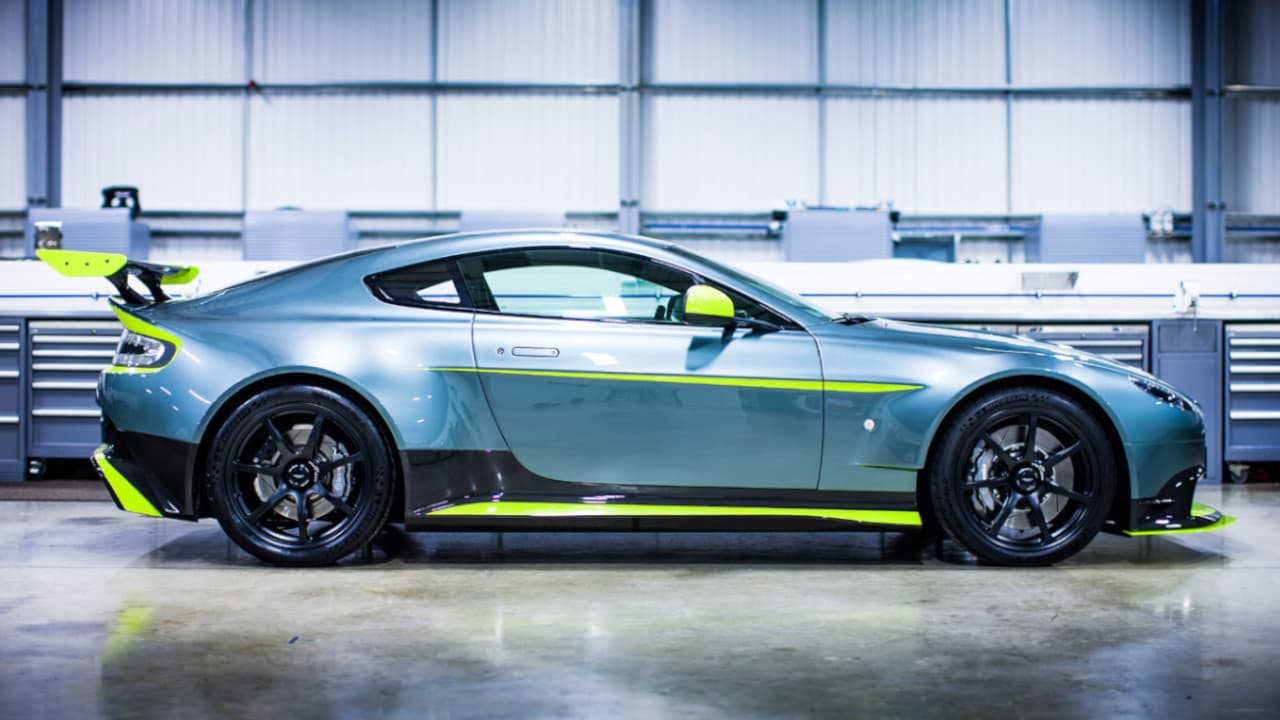 Aston Martin Vantage GT8