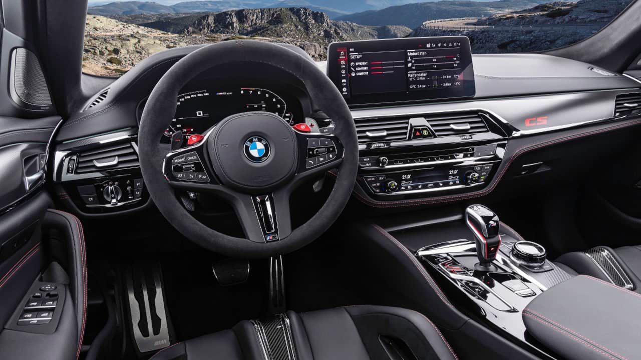 BMW M5 CS