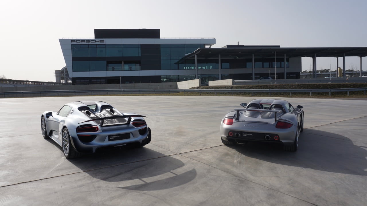 Porsche 918 Spyder models