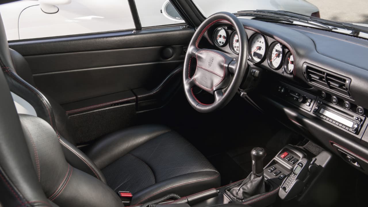 993 Turbo Interior